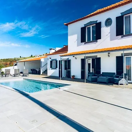 Holiday home Serenity Estreito Da Calheta