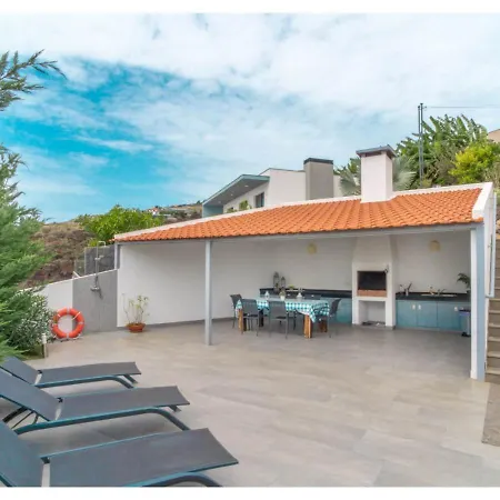 Serenity * Estreito Da Calheta