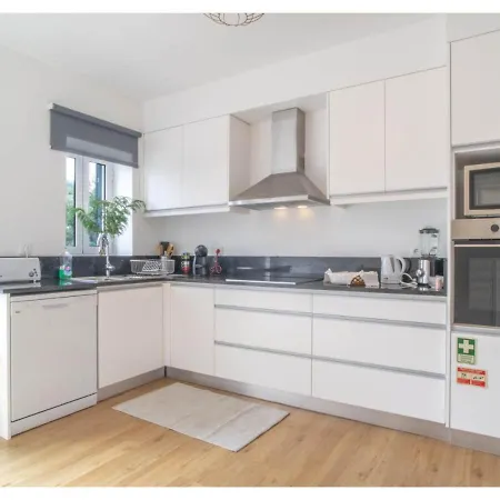 Semesterbostad Serenity