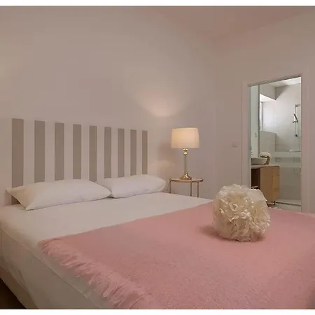 Serenity Villa